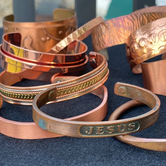 Bundle of 12 Copper Bracelets - Picture 2 of 13